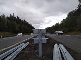 Do druhé etapy oprav povrchu dálnice D2 postoupili silničáři na Břeclavsku.
