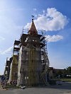 Kostel v Hruškách na Břeclavsku má opět krov.