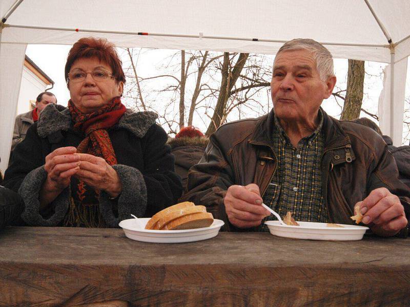 Zabijačka v Moravské Nové Vsi.