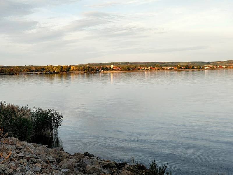 Krásná a jedinečná Pálava je při každém pohledu trochu jiná.