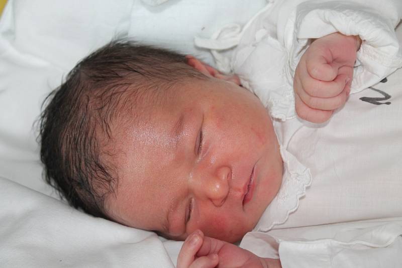 Karolína Stachovičová, 28.5.2014, Lanžhot, 54 cm, 3,7 kg