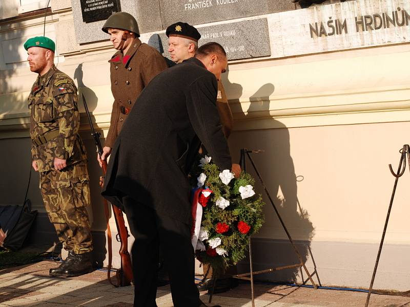 Pietní akt u příležitosti Dne válečných veteránu v Břeclavi.