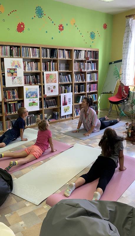 Děti v Mikulově vedl ke čtení festival Knihopásek.