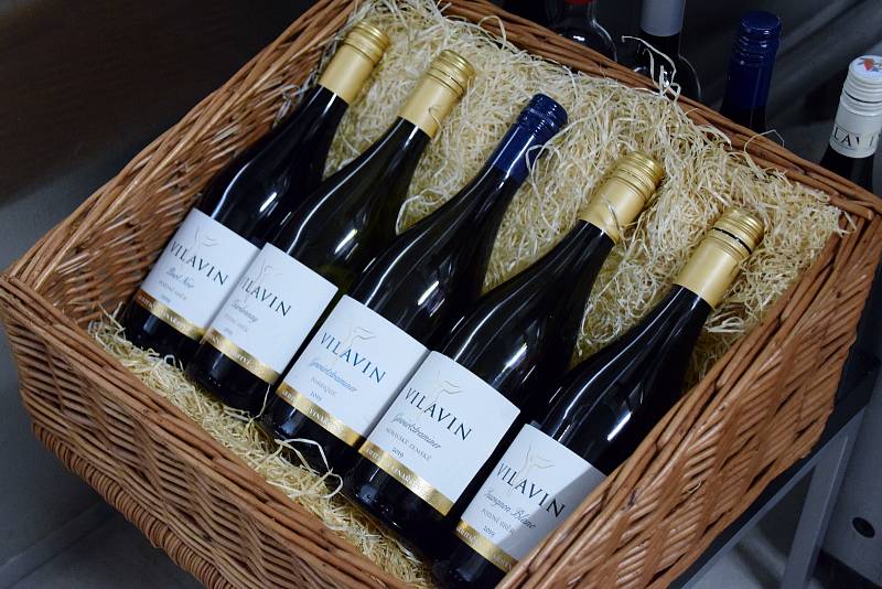 Rodina Kasparových v Dobrém Poli roky budovala Gravitační vinařství Vilavin. Způsobem zpracování hroznů se řadí k jedněm z mála na světě.