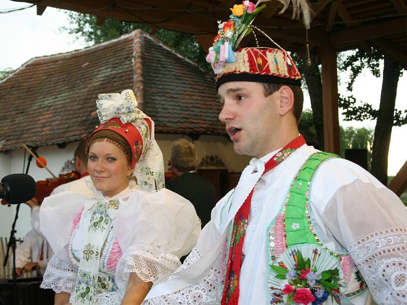 Slavnosti Podluží v písni a tanci ve Tvrdonicích. Ilustrační foto.