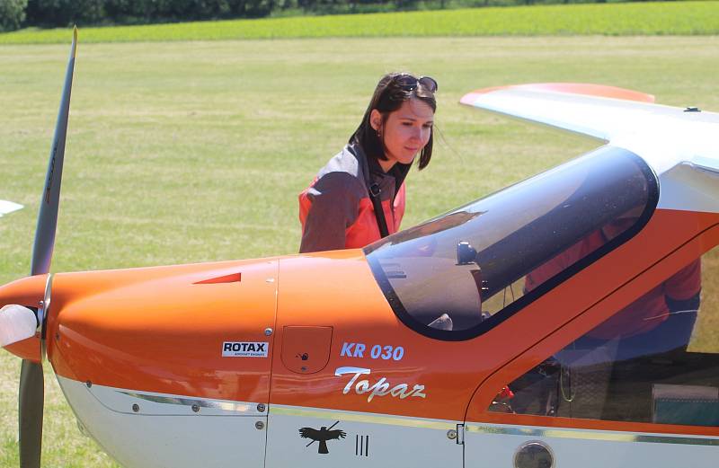 Letiště v Bořeticích patřilo o poslední květnové sobotě soutěži pilotů a navigátorů velmi lehkých letadel.