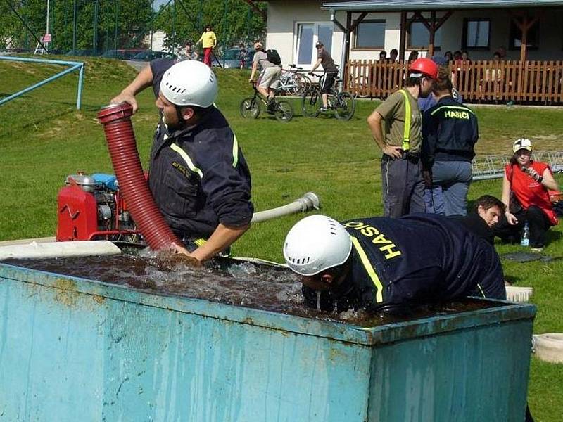 Sbor dobrovolných hasičů z Velkých Němčic.