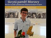 Vítězem literární soutěže Skrytá paměť Moravy se stal Matyáš Kyncl z hustopečského gymnázia. Se svou povídkou Achiles a želva zastínil všechny ostatní autory z celé republiky. 