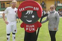 Hokejový útočník Jakub Voráček (na snímku) pořádal v Mikulově 3. ročník charitativní akce Hokejky pro Kluka Puka.