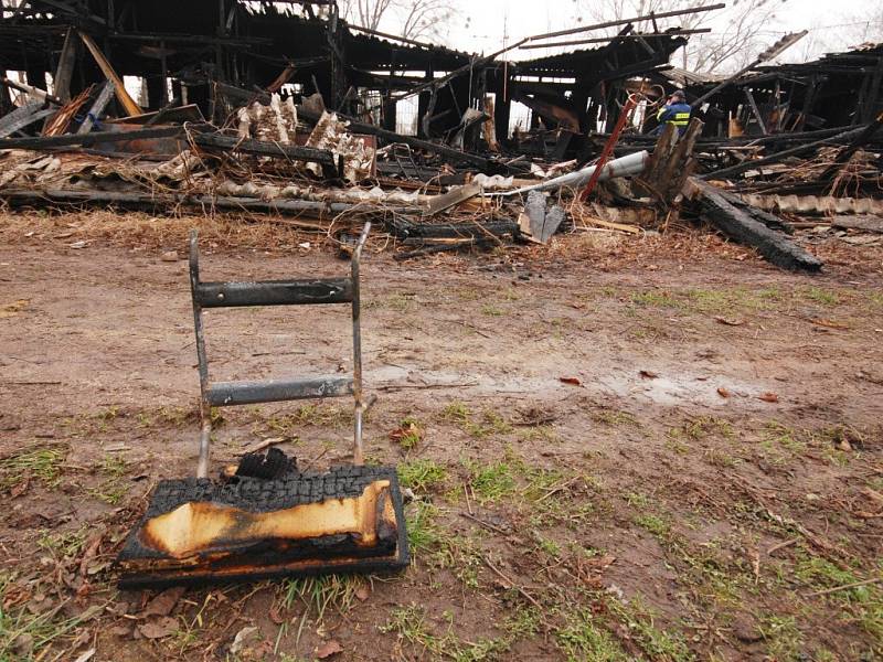 Budova v areálu Slováckého tenisového klubu po požáru.