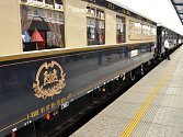 Legendární Orient Express se objevil v břeclavské železniční stanici.