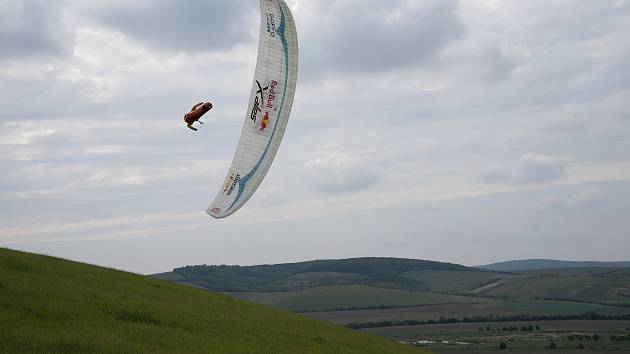 Paragliding. Ilustrační foto