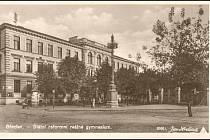 Před sto lety začali nové české gymnázium v Břeclavi navštěvovat první studenti.