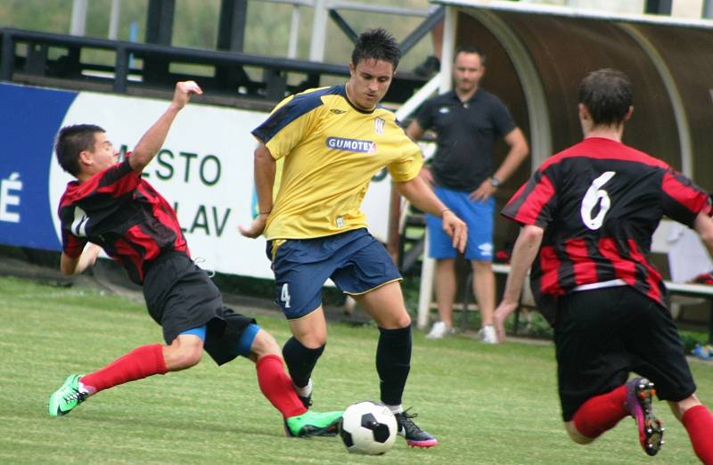 Fotbalisté Břeclavi doma přehráli v přátelském utkání Hodonín 5:3. 