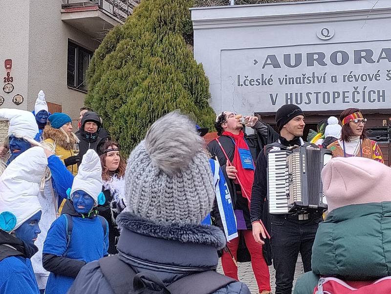 V Hustopečích se konal třináctý ročník Masopustu na Turhandlích.