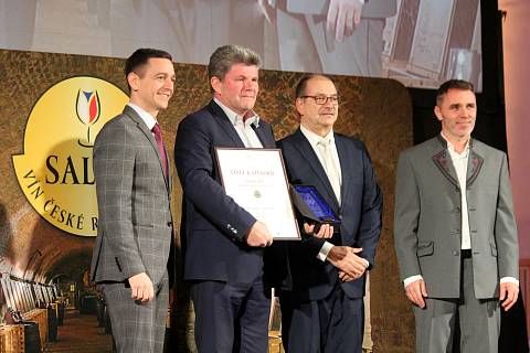 Slavnostní vyhlášení vín oceněných zlatou medailí Salonu vín pro rok 2023 na zámku ve Valticích.