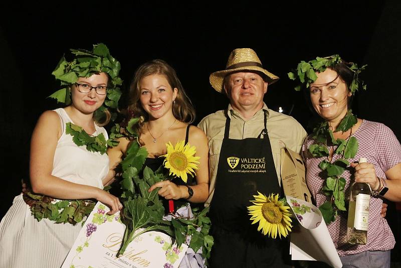 Titul Miss Burčák 2018 z Valtického podzemí získala Tereza Vyskočilová z Klatov.