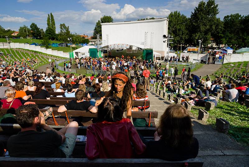 Ohlédnutí za festivalem Eurotrialog, na který nyní v Mikulově naváže festival MikuLOVE.