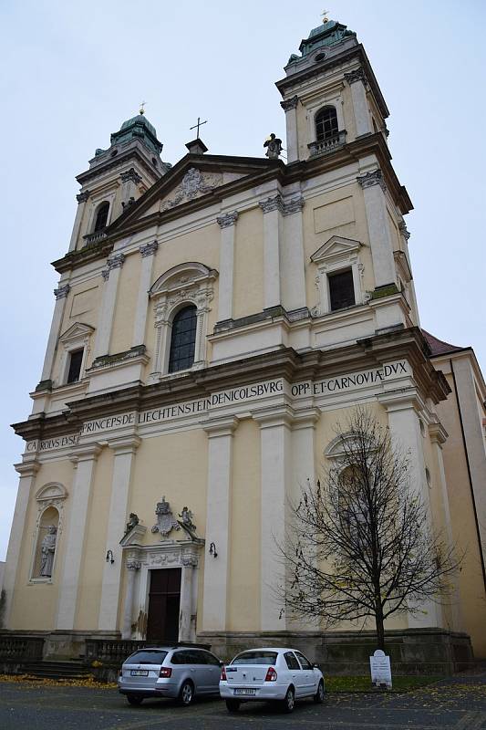 Kostel ve Valticích