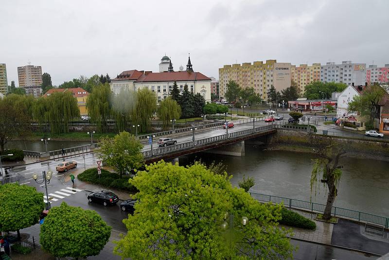 Ulice 17. listopadu v Břeclavi bude průjezdná již od soboty 15. května.