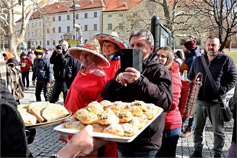 Masopustní veselí se po vynucené pauze vrátilo do Valtic.