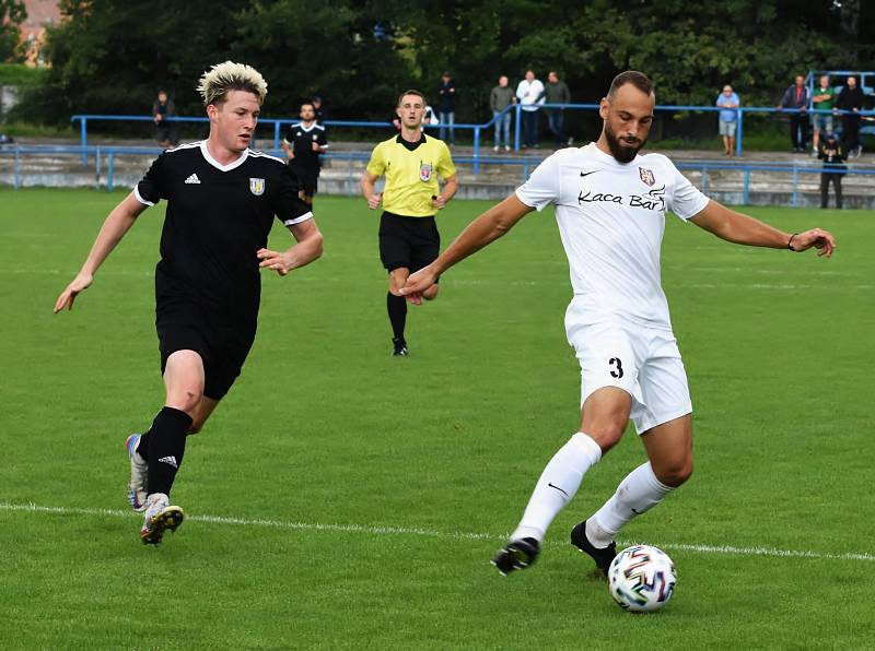 Fotbalisté MSK Břeclav prohráli divizní duel s Lanžhotem 1:2.