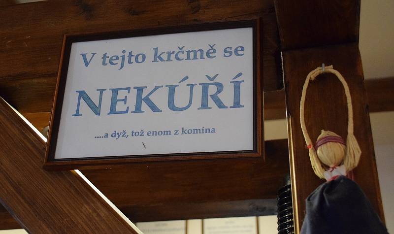 Již po šesté se v Bukovanech konal Festival řízků pod taktovkou šéfkuchaře Romana Keňa.