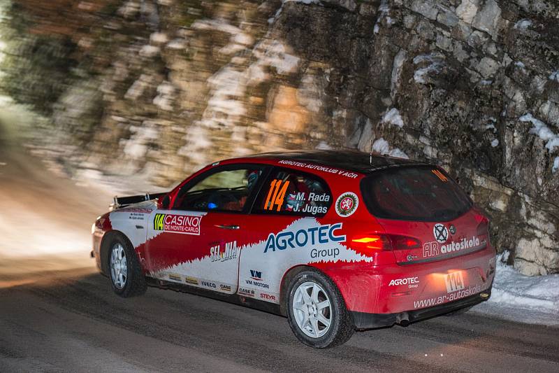 Hustopečská Alfa Romeo 147 s Radou a Jugasem na tratích 83. Rallye Monte Carlo.