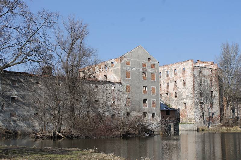 Vranův mlýn stojí v centru Břeclavi.