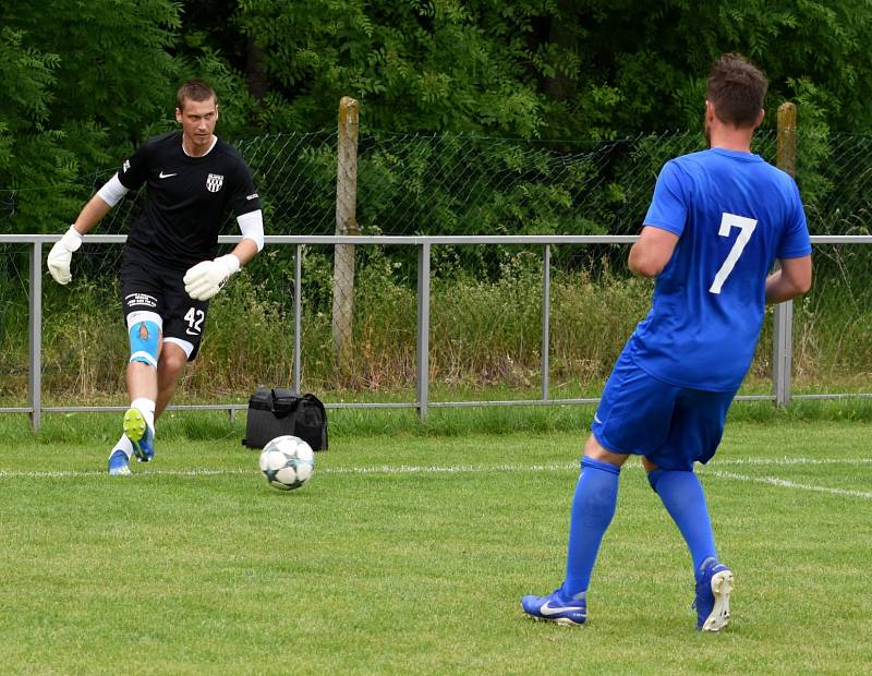 Moravan Lednice po výhře s divizní Břeclaví 1:0 stejným poměrem prohrál s Velkými Pavlovicemi.