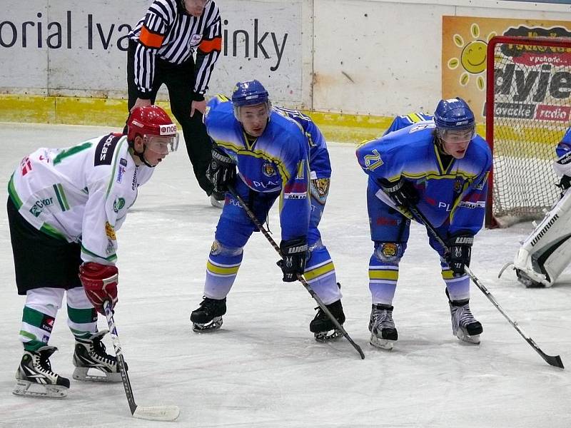 Hokejisté Břeclavi porazili Trutnov 4:1.