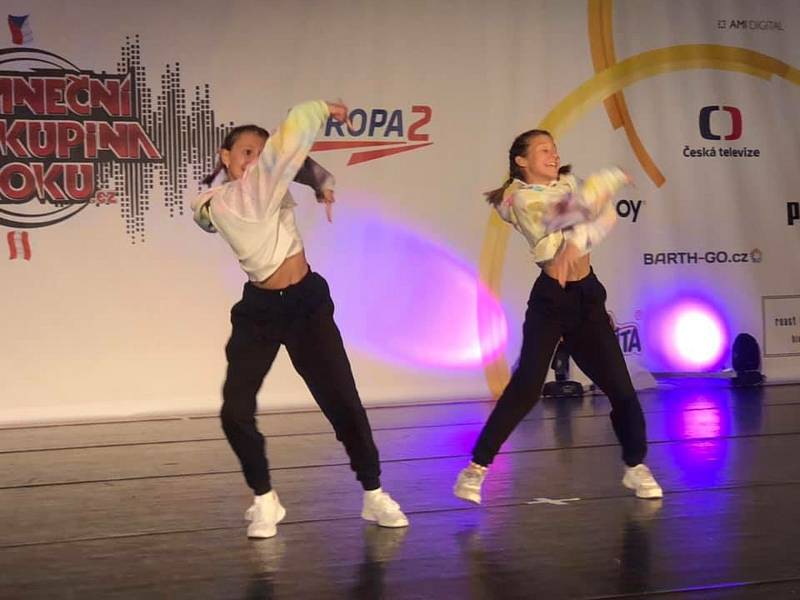 Břeclavská taneční skupina Actiwity DC posbírala osm medailí na moravském kole soutěže Taneční skupina roku.