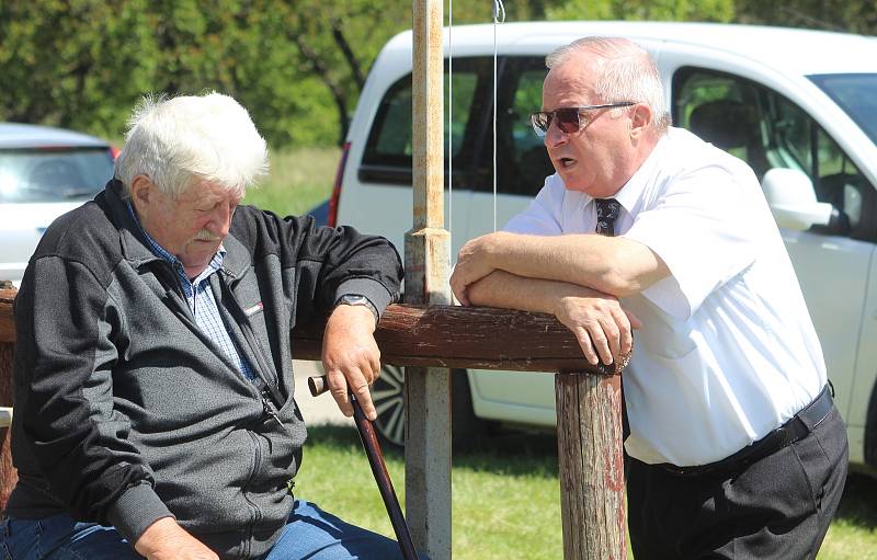 Letiště v Bořeticích patřilo o poslední květnové sobotě soutěži pilotů a navigátorů velmi lehkých letadel.