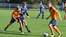 Starší žáci Lednice (v oranžovém) podlehli 0:1 Břeclavi.