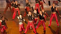 Mladé tanečnice z taneční skupiny E.M. Dancers z Břeclavi zabodovaly v Bratislavě na mezinárodní taneční soutěži Pohyb bez bariér. Přivezly si tři medaile.