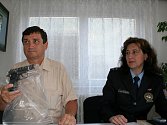 Kriminalista Jan Cupal a břeclavská policejní mluvčí Kamila Haraštová.