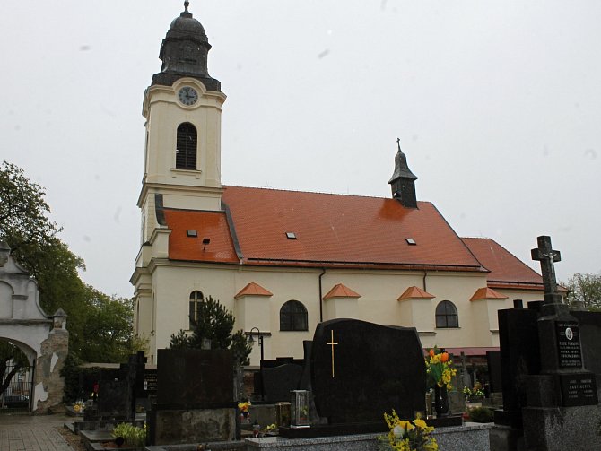 Kostel ve Velkých Pavlovicích.