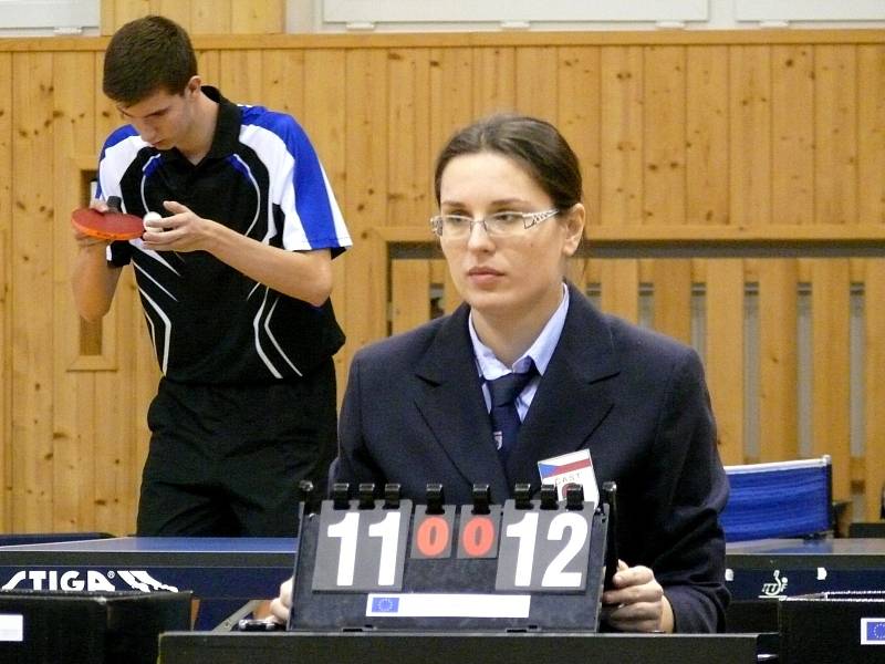 Valtická sportovní hala hostila stejně jako loni finále českého poháru stolních tenistů a tenistek.