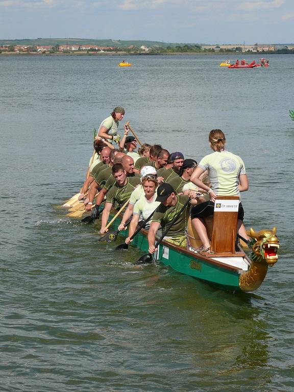 Druhý ročník festivalu dračích lodí.