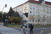 Semafory u Základní školy Kupkova v Břeclavi.
