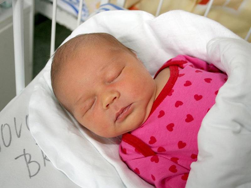 Nikol Lípová, 7.12.2011, Břeclav, 53 cm, 3,56 kg