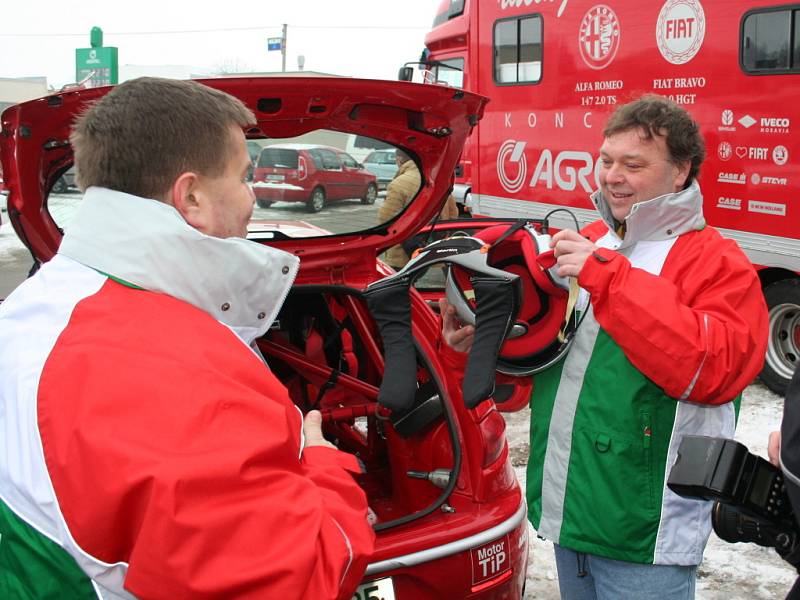 Rada se chystá na Rally Monte Carlo.