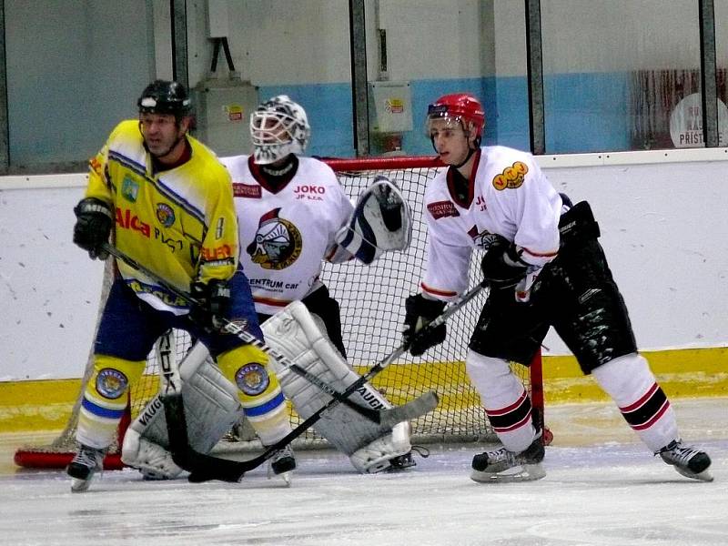 První příprava A–týmu HC Břeclav s prvoligovou slovenskou Senicí prohrála 0:3.