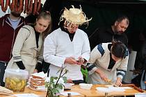 Gulášový festival nabídl mnoho druhů tohoto pokrmu a každý si tak přišel na své. Zavítali na něj i návštěvníci ze zahraničí.