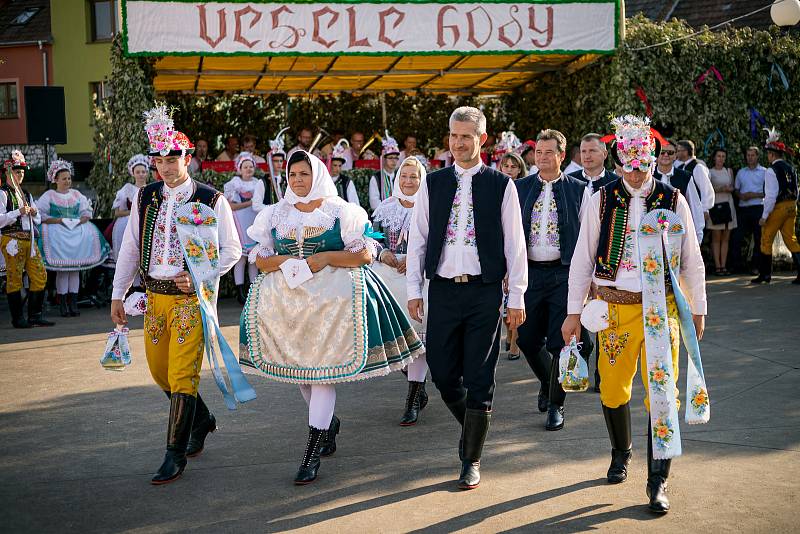 Ohlédnutí za hody ve Velkých Bílovicích.