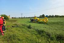 U dálnice D2 přistával v pondělí dopoledne vrtulník záchranářů.