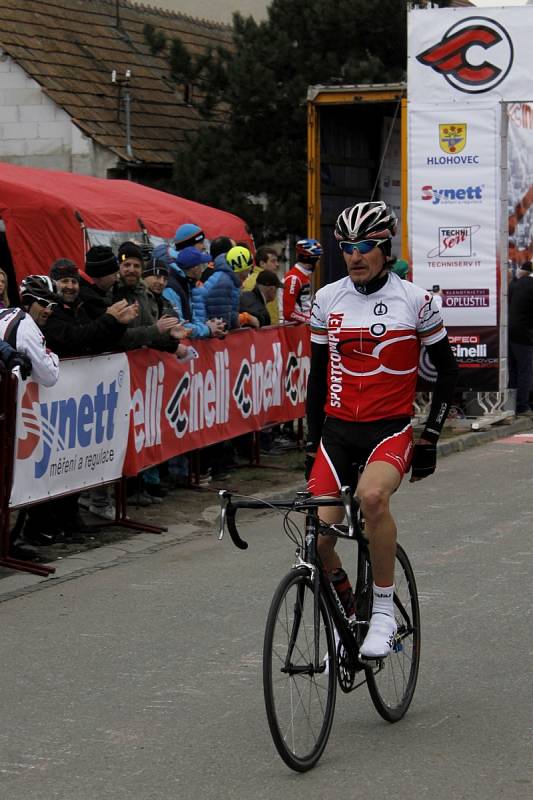 Hlohovec se stal v sobotu centrem silniční cyklistiky v Česku.