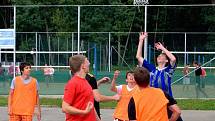 Kabinet tělesné výchovy při střední odborné škole průmyslové v Břeclavi pořádal sportovní den pro své žáky prvních až třetích ročníků. Celkem se soutěží zúčastnilo více než sto padesát sportujících žáků.
