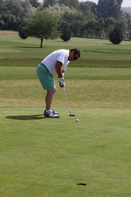 V Těšeticích se konal golfový turnaj O pohár Vinařství Barabáš