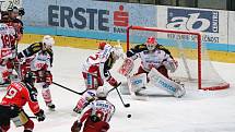 Znojemští hokejisté v neděli v dalším kole EBEL ligy hostili soupeře z rakouského Klagenfurtu.